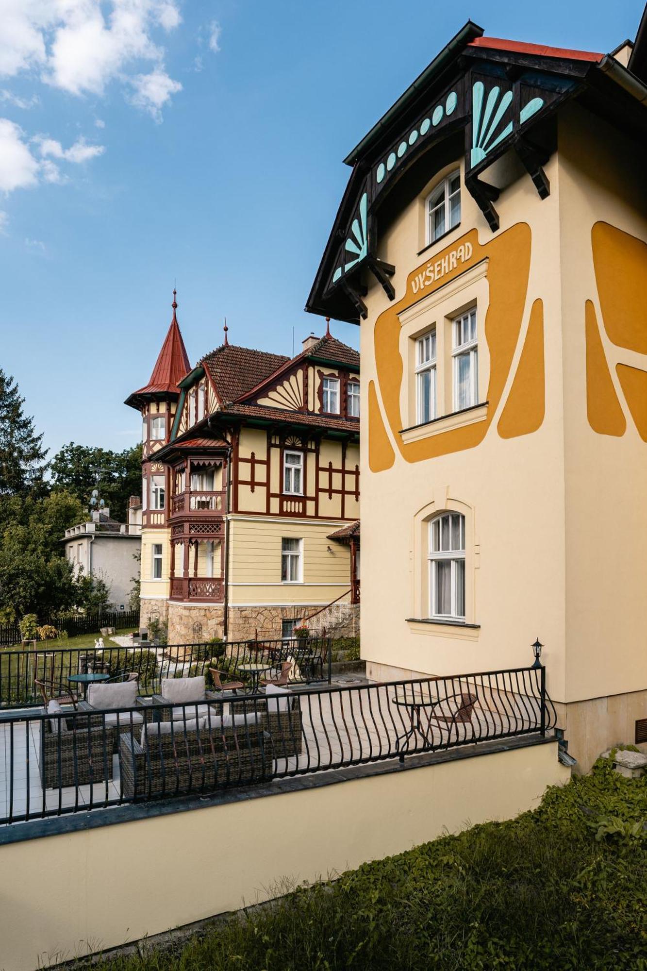 Vila Vysehrad Luhačovice Eksteriør billede
