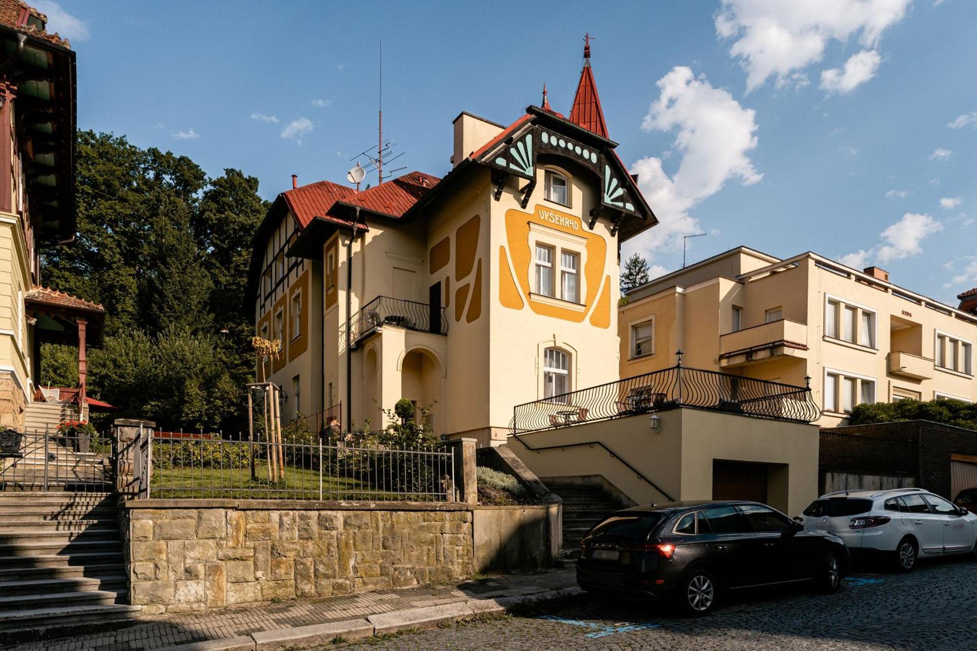 Vila Vysehrad Luhačovice Eksteriør billede